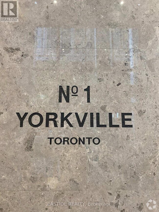 Building Photo - 1-2811 Yorkville Ave