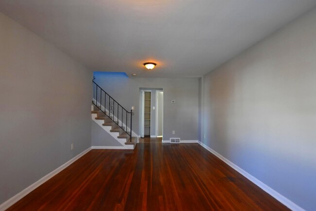 Foto del edificio - Refreshed 3BR/3BA home in Hyattsville