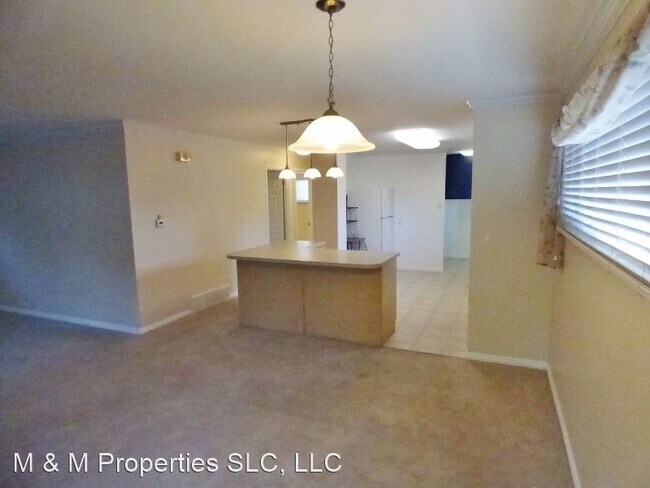 Building Photo - 4 br, 2 bath House - 9590 S Amber Lane 900 E
