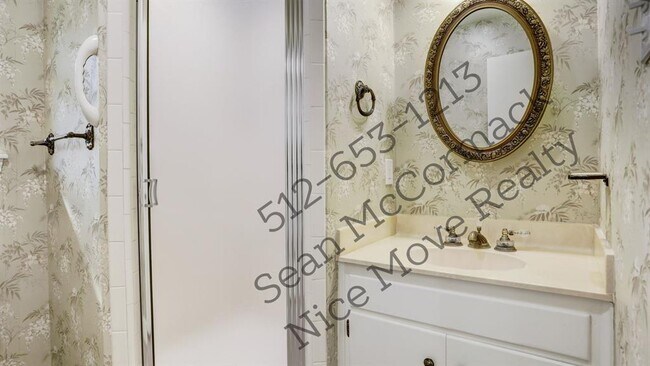 Foto del edificio - 2605 Toulouse Dr