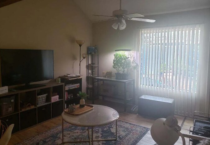 Foto principal - 505 63rd Ave N