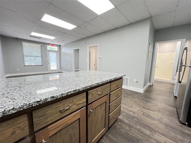 Building Photo - 919 S Carroll Blvd