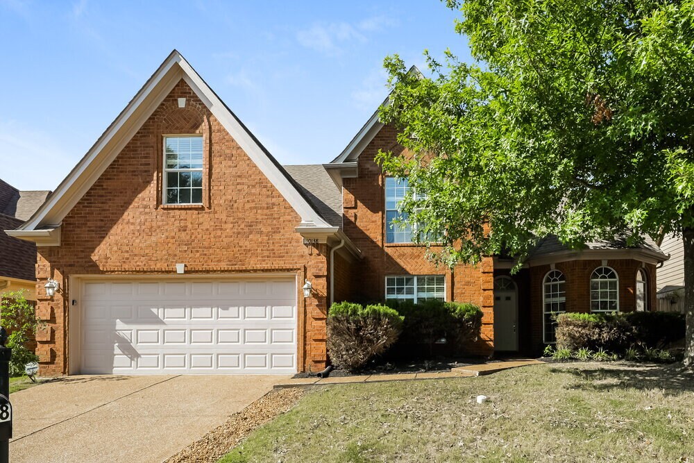 Primary Photo - 10138 Lynham Dr