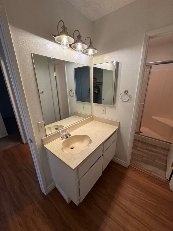 Foto del edificio - 8777 Lomita Dr