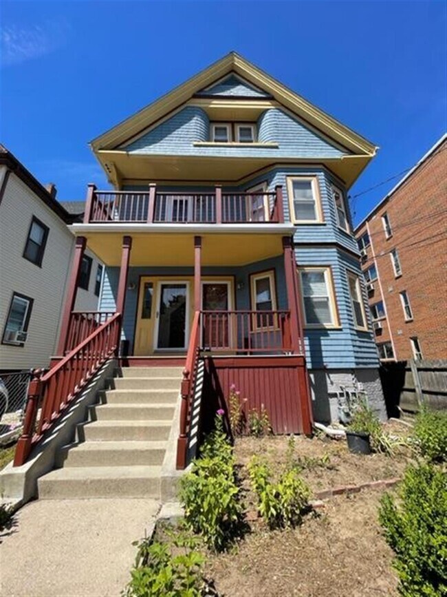 Building Photo - 15 Conwell St