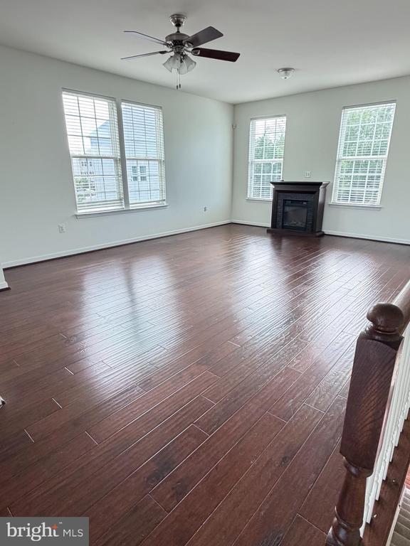 Foto del edificio - 8267 Heritage Crossing Ct