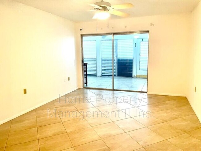 Building Photo - 11000 S Ocean Dr