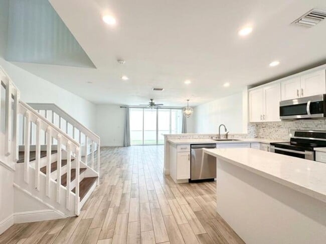 Foto del edificio - 6207 Old Court Rd