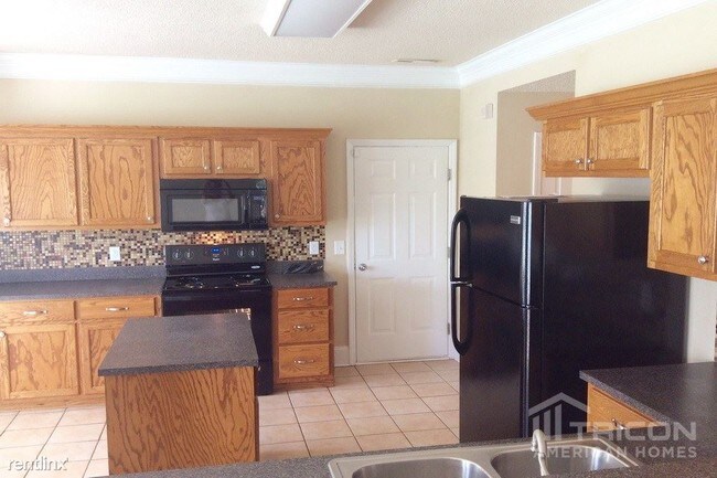 Foto del edificio - 13215 Crooked Pine Ct