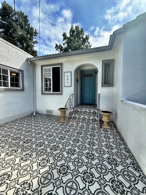 Photo - 208 S Summit Ave (Bremerton, WA) House