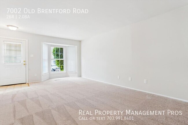 Foto del edificio - 7002 Old Brentford Rd