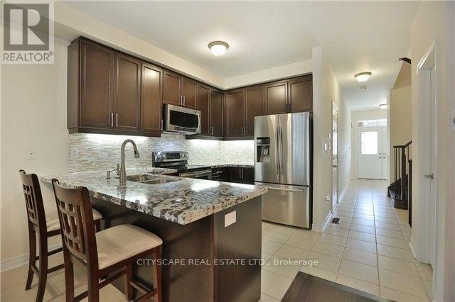 Building Photo - 138 Sky Harbour Dr