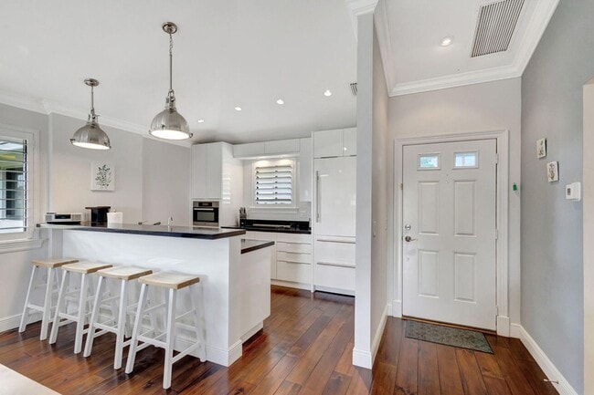 Photo - 515 Club Dr Townhome