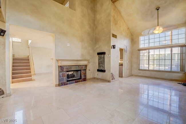 Building Photo - 2394 Millcroft Dr