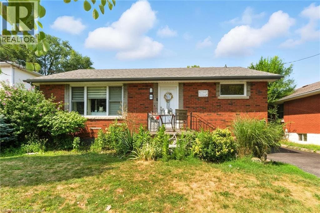 Photo principale - 90 Toby Crescent