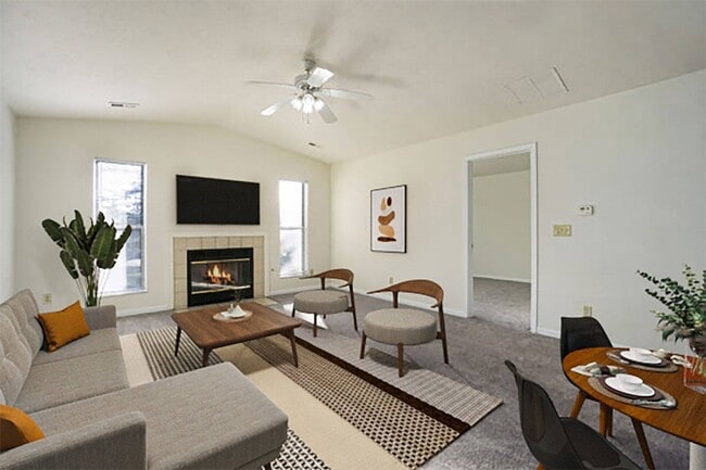 Building Photo - The Vista Apartments and Townhomes