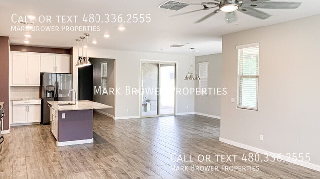 Building Photo - 10165 E Gamma Ave