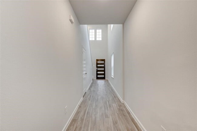 Foto del edificio - 94 Valiant Ridge Trail
