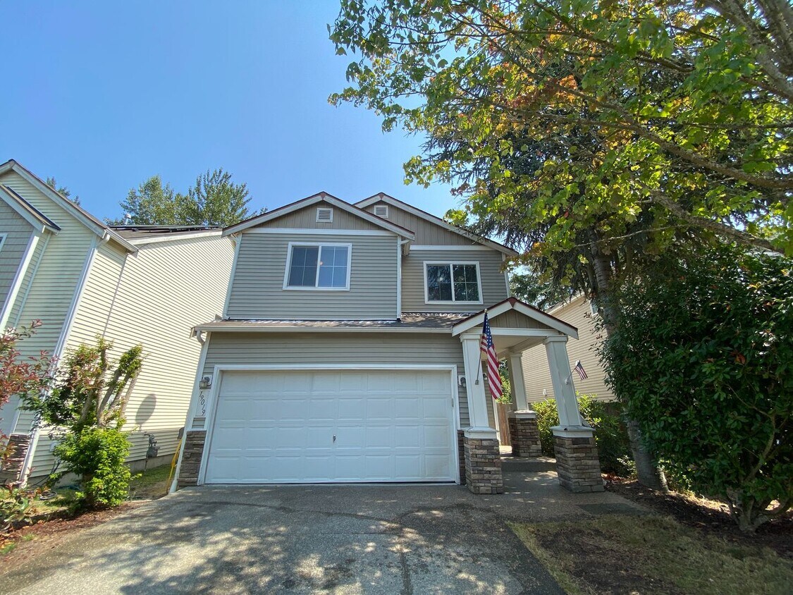 Primary Photo - Perfectly Placed & Refreshed Spanaway Home...