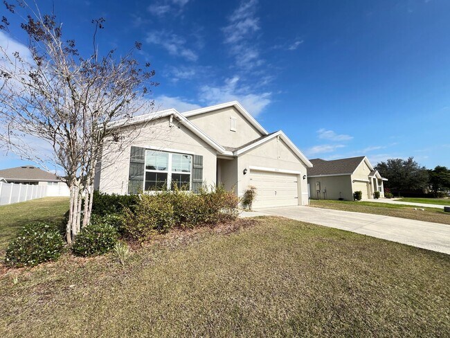 Foto del edificio - Spacious 4-Bedroom Smart Home in Belleview | No HOA Application Required - PROMO!! NO LEASE ADMIN...