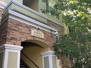 Foto del edificio - 2402 Courtney Meadows Ct