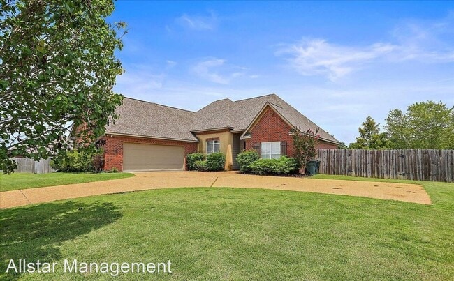 Building Photo - 4 br, 2 bath House - 175 Bradfield Road
