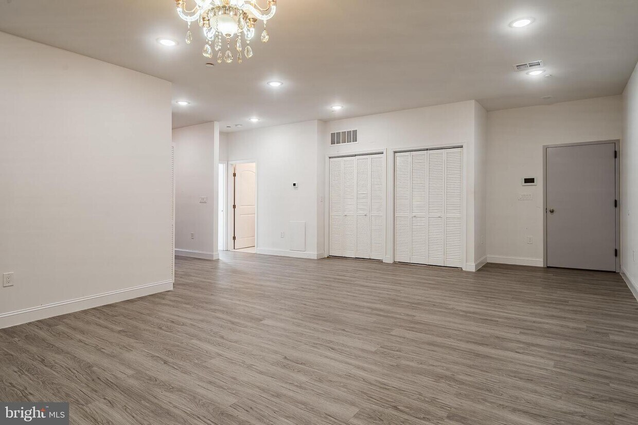 Foto principal - 439 N 13th St