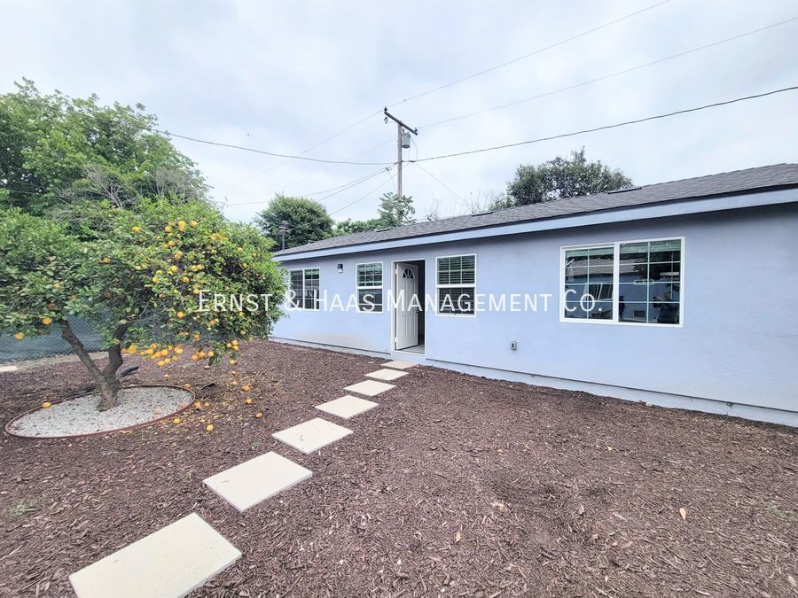 Primary Photo - Charming 2bedroom 2 Bath Rear House loaded...
