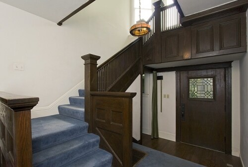 Building Photo - 604 W Galer St