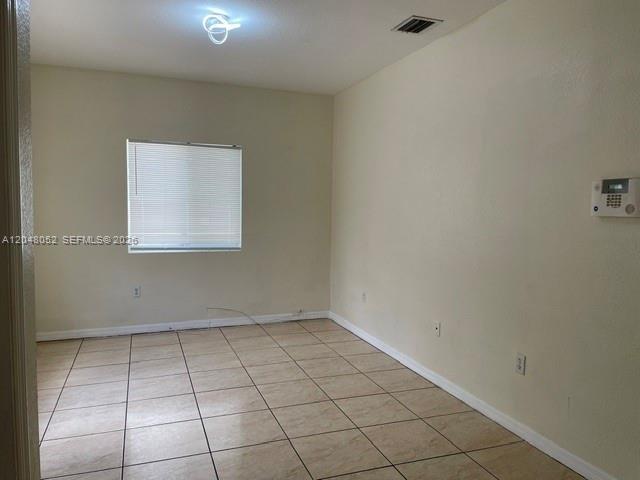Foto del edificio - 1240 NW 102nd St
