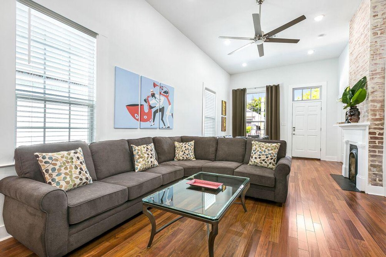 Primary Photo - 4020 Tchoupitoulas St