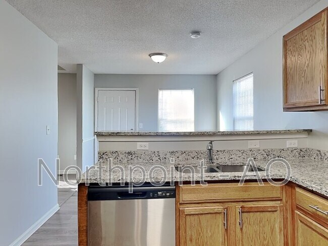 Foto del edificio - 4200 Woodland Ave