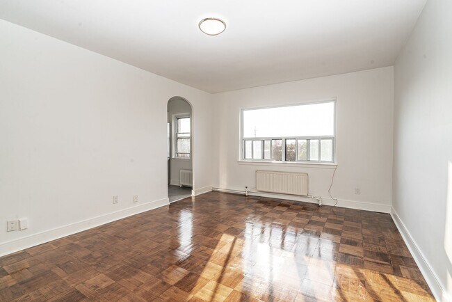 Building Photo - 1001 O'Connor Dr