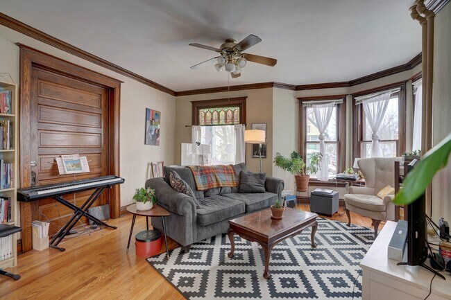 Building Photo - 1049 East Gorham Street, Unit 1