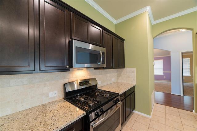 Building Photo - 14421 Chino Dr