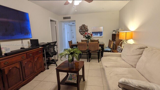 Foto del edificio - 14415 SW 88th St