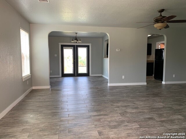 Foto del edificio - 25243 Cambridge Well