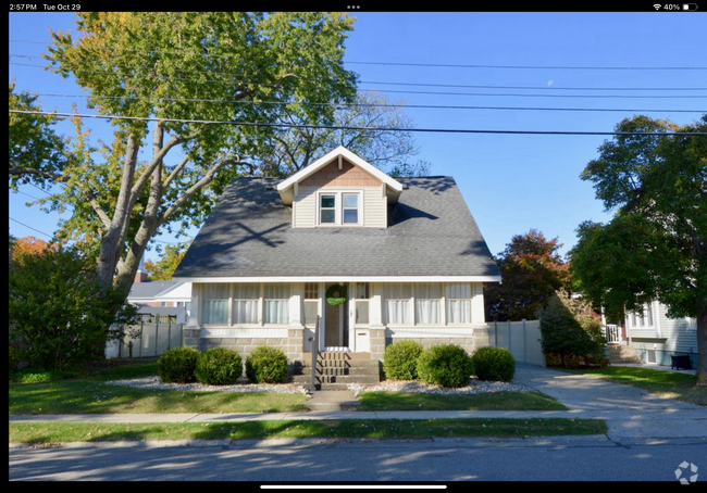 Building Photo - 40 S Centennial St