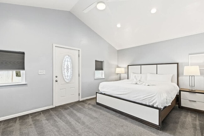 Foto del edificio - 5218 Beach Dr