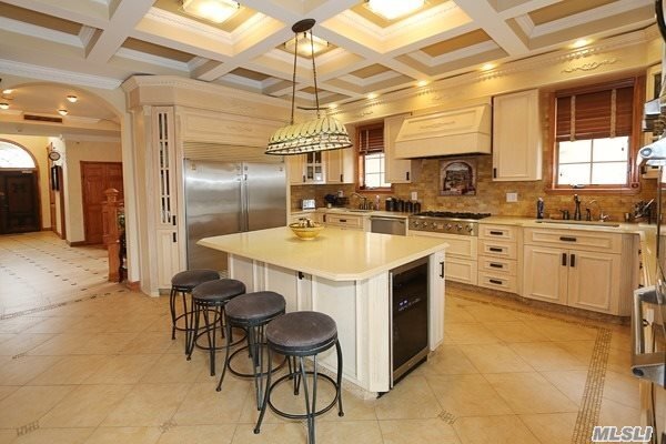 Foto del edificio - 147-23 75th Ave