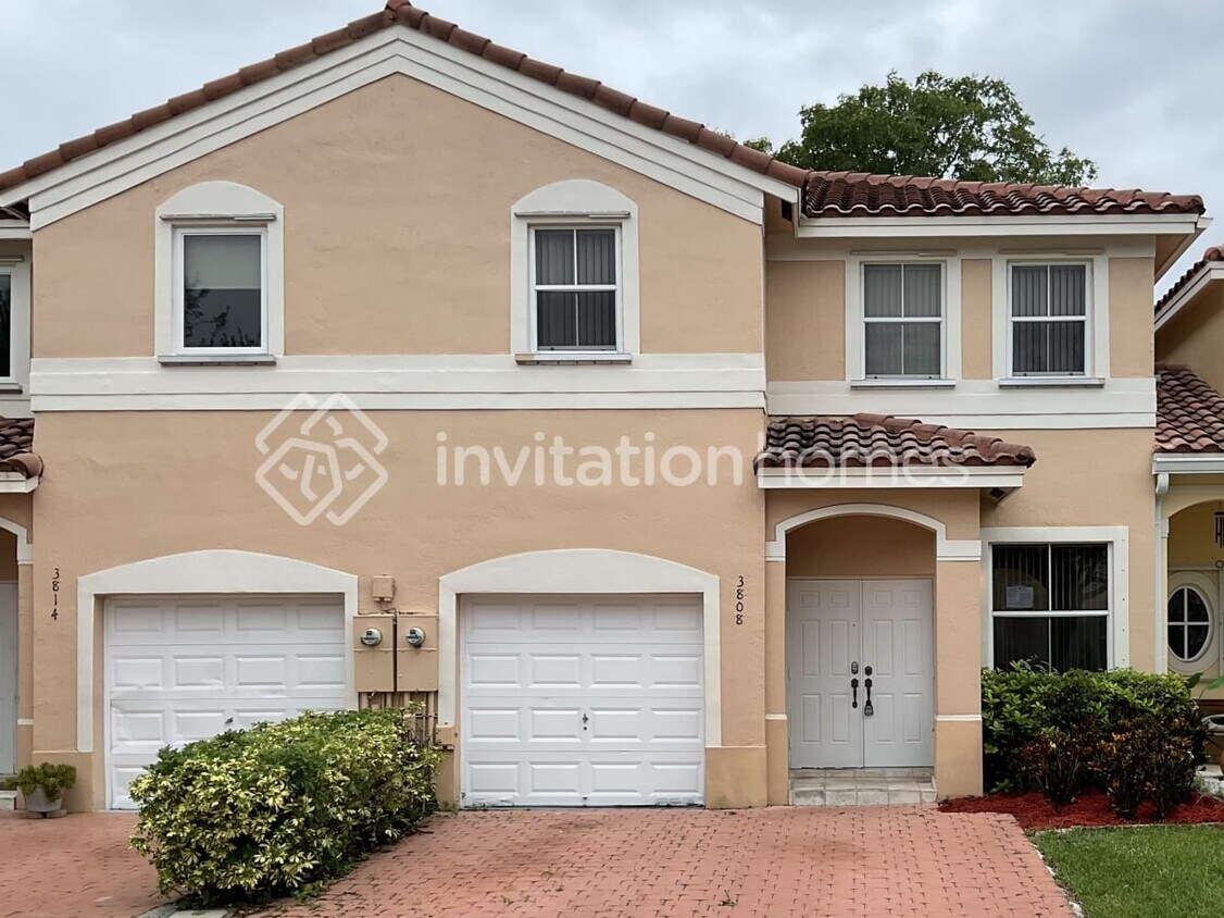 Primary Photo - 3808 SW 170th Ave