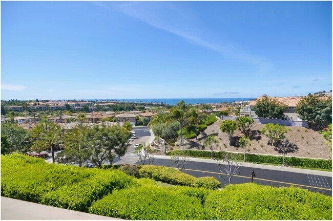 Foto del edificio - Stunning OCEAN VIEW Condo!