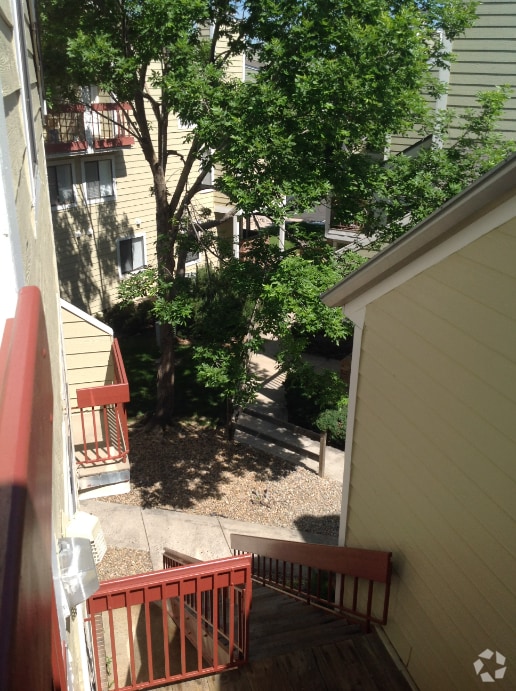 Building Photo - 14561 E Ford Pl