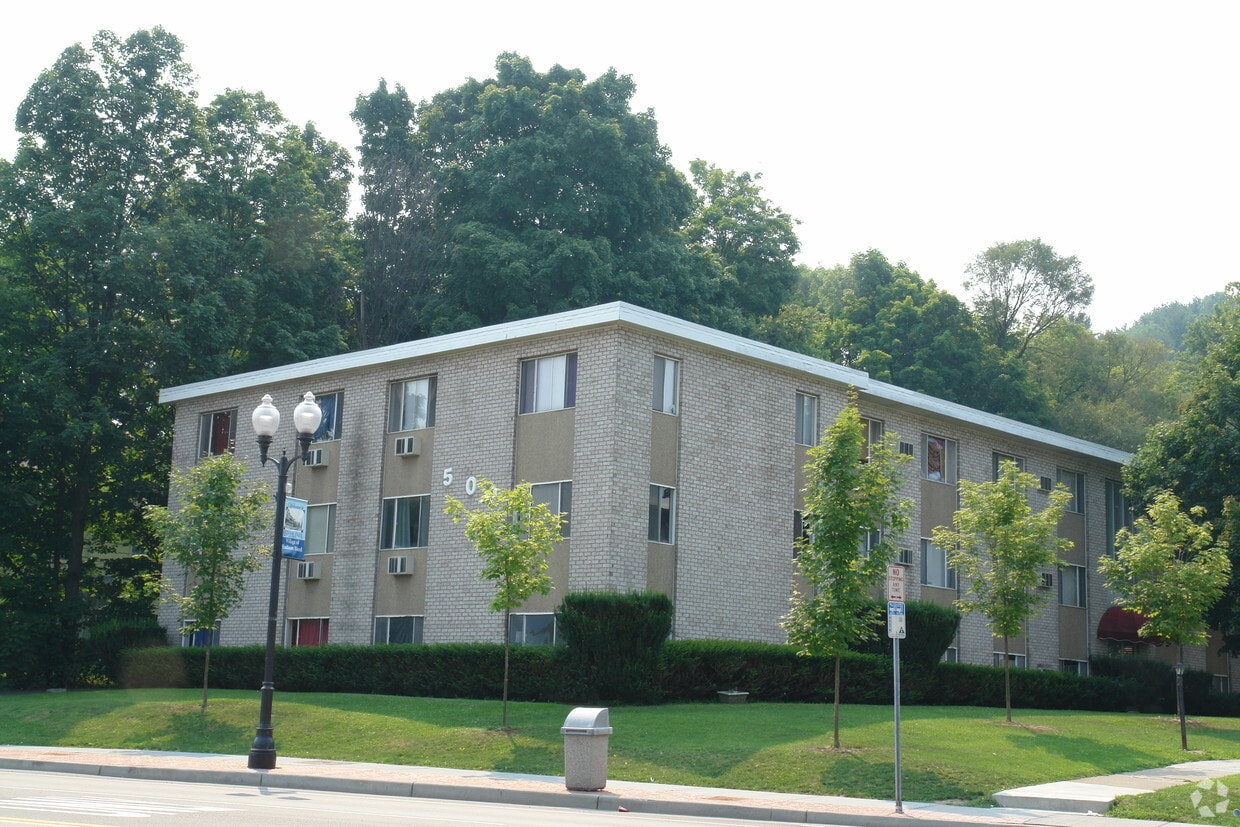 Foto principal - 500-504 W Main St