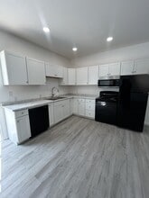 Building Photo - 2529 Cardinal Rd