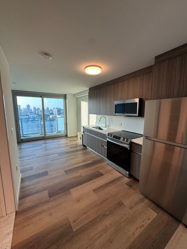 Foto del edificio - Ready to Move in Brand New Condo! First Time Renting! Studio/1 Bath/1 Parking at The Park on Ke‘e...