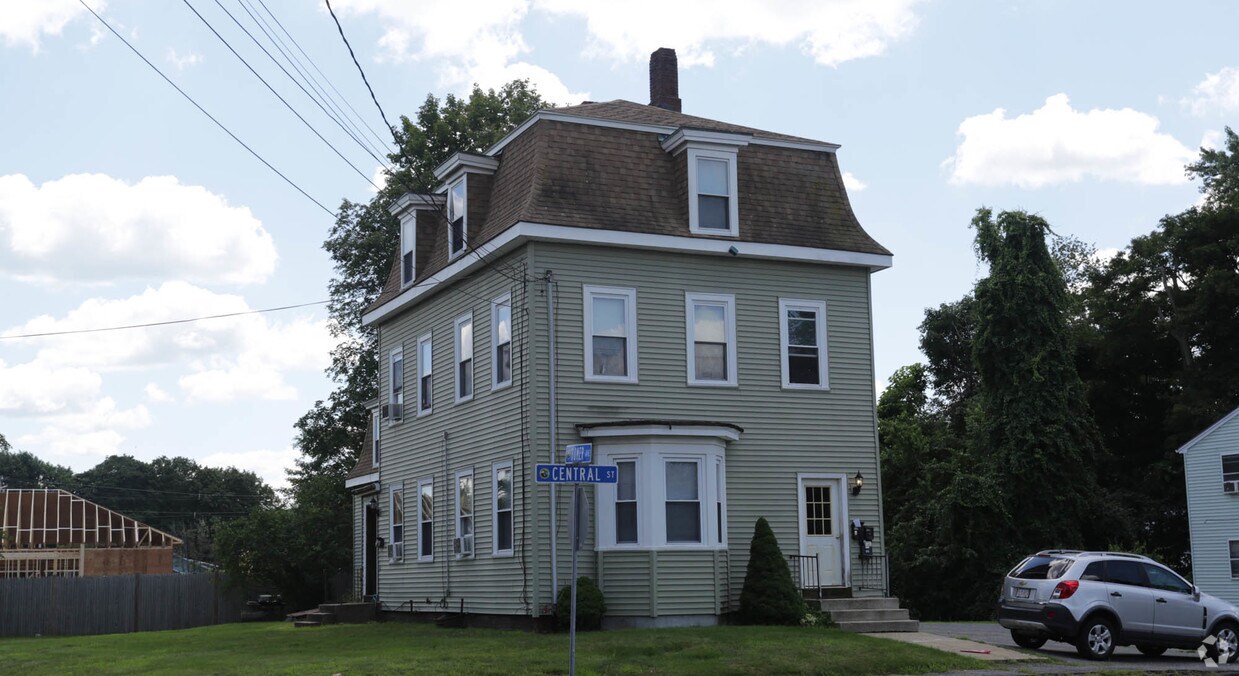 Building Photo - 157-159 Central St
