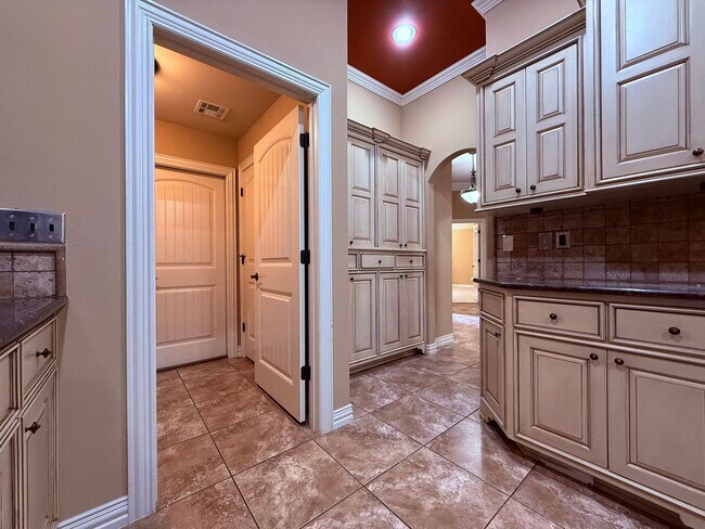 Foto del edificio - ***3006 SW Pine Valley Road***