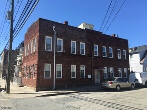 Building Photo - 256 Ackerman Ave