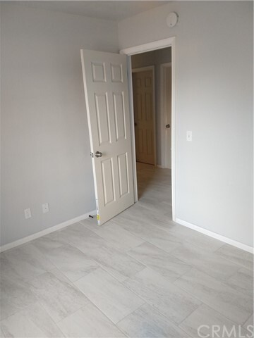 Foto del edificio - 40155 178th St E